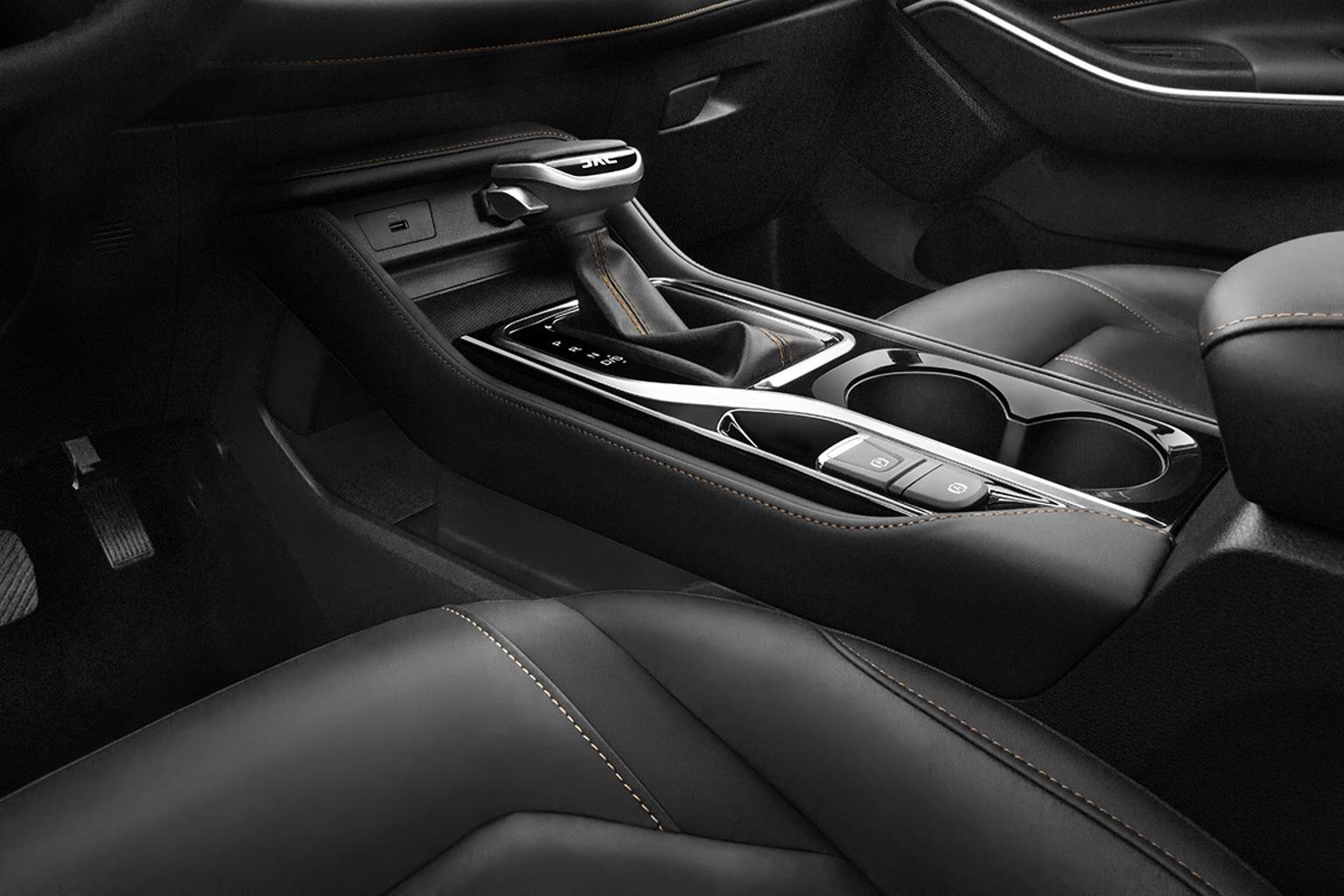 JAC-JS4-2025-Interior2