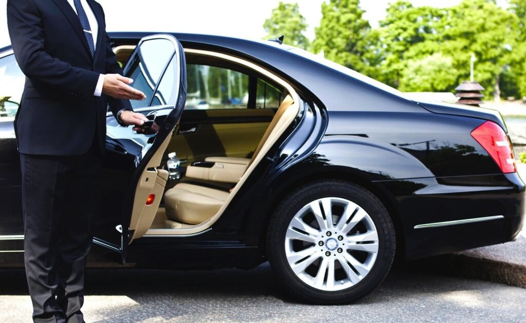 sedan car hire benefits UAE